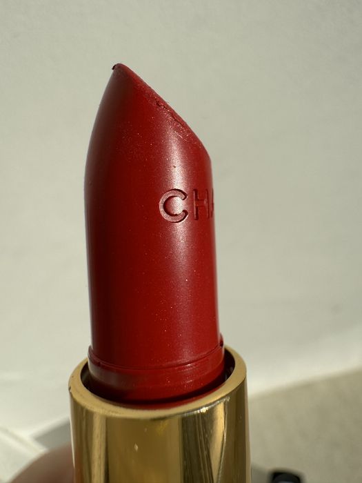 CHANEL ROUGE COCO губна помада 19 Gabrielle
