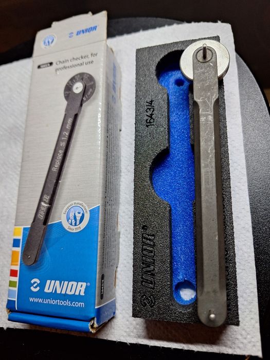 Przymiar łańcucha Unior