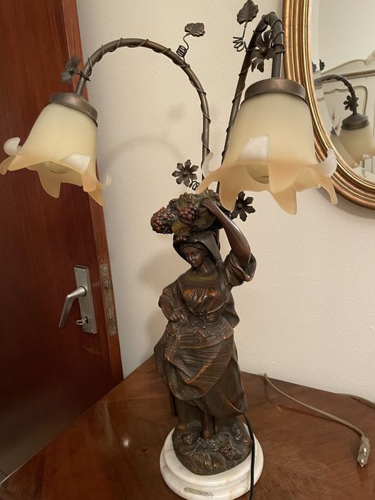 Candeeiro de mesa