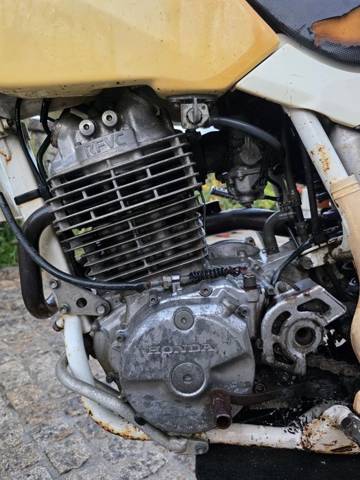 Honda XR 600 .   .