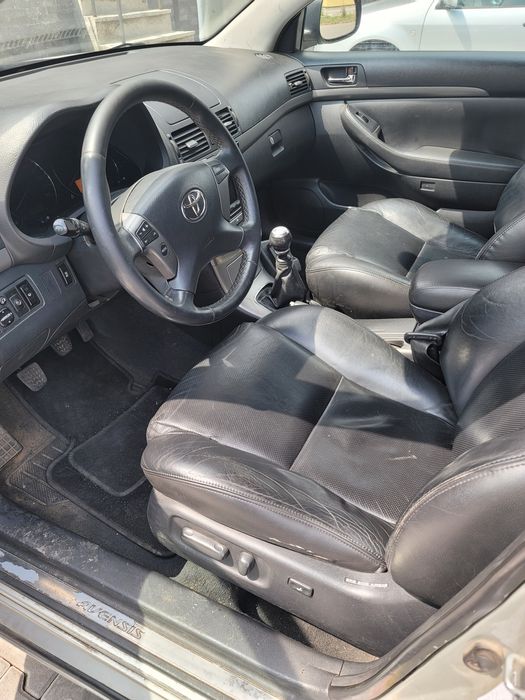 Розбірка toyota avensis шрот разборка тойота авенсіс т25 2007  d-kat