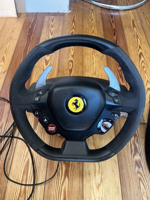 Thrustmaster T80 Volante e Pedais