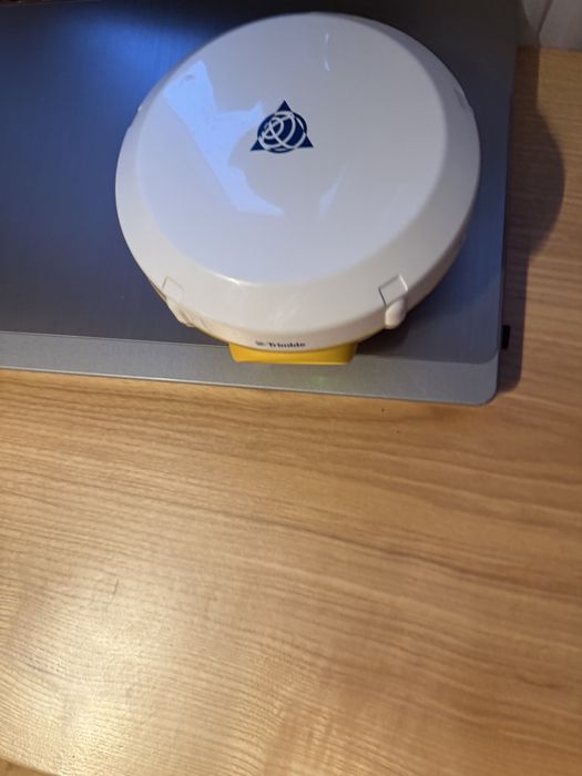 Gps приймач trimble