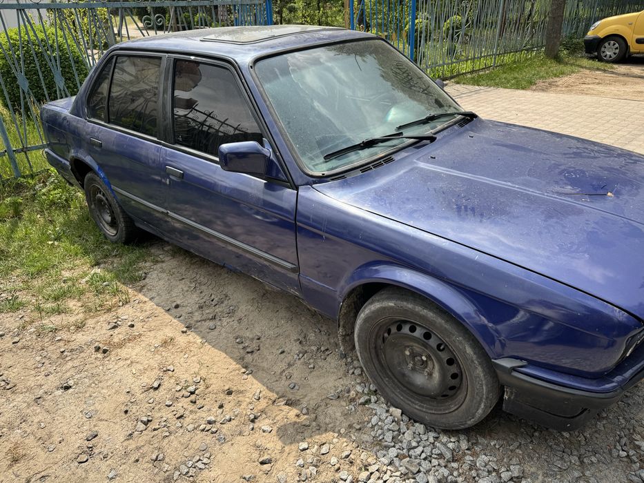 Продам Bmw e30 1987 1.8