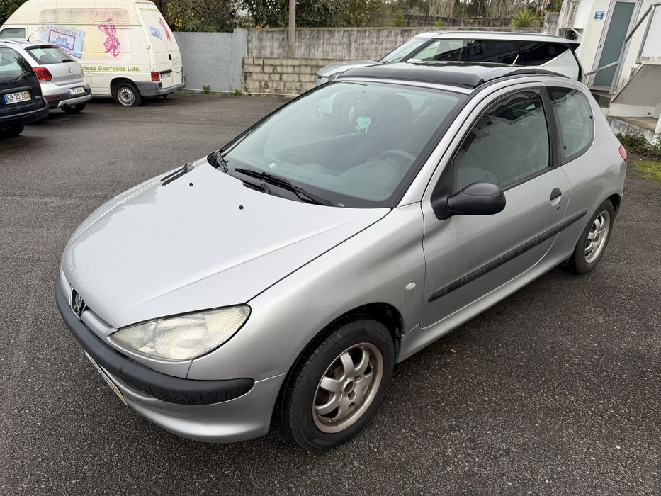 Peugeot 206 1.1i XT