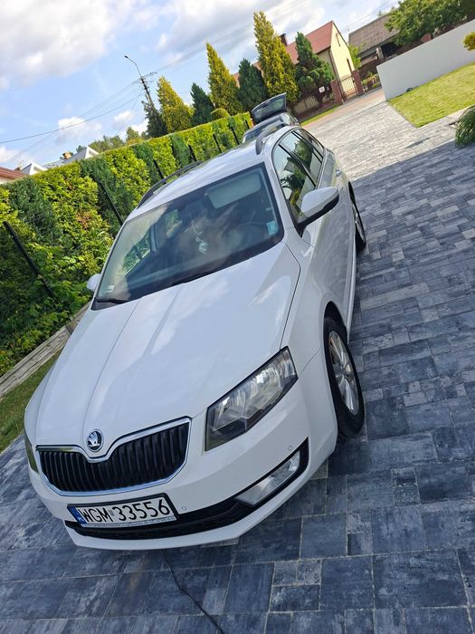 SPRZEDAM SKODE  Octavie super stan!