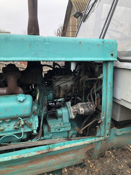 Продам Т-150 гусеничний
