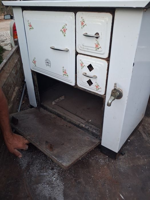 Fogão a Lenha Antigo Esmaltado (Estilo Rumar / Oliveirinha) - Vintage