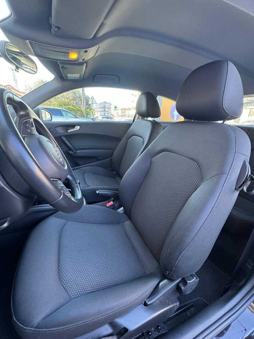 Audi A1 1.2 TFSI Gasolina em ótimo estado