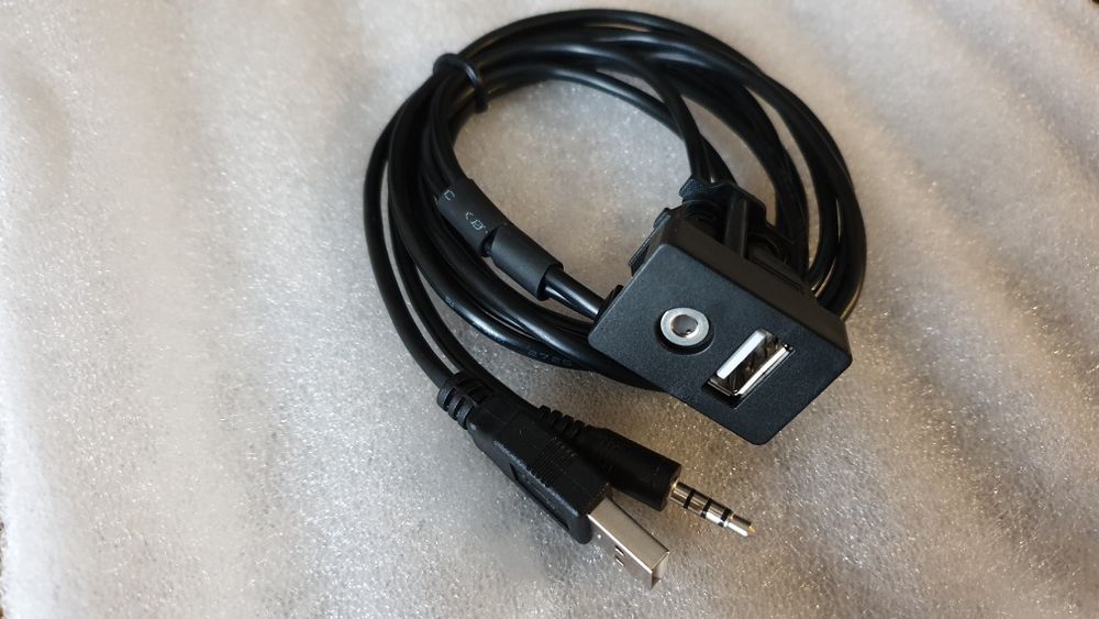 Cabo entradas USB / AUX Jack 3.5 VAG e outros