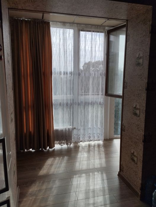 Продам квартиру в ж/к Атмосфера, вулиця Незалежності