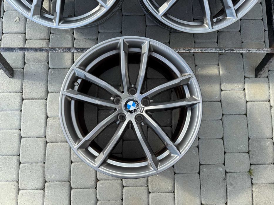 Диски задні поштучно BMW R18 5x112 9J ET44 G30 G31 662M Grey