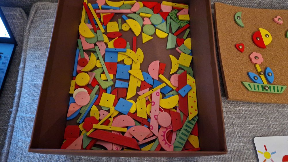 Brinquedo de creatividade/construção