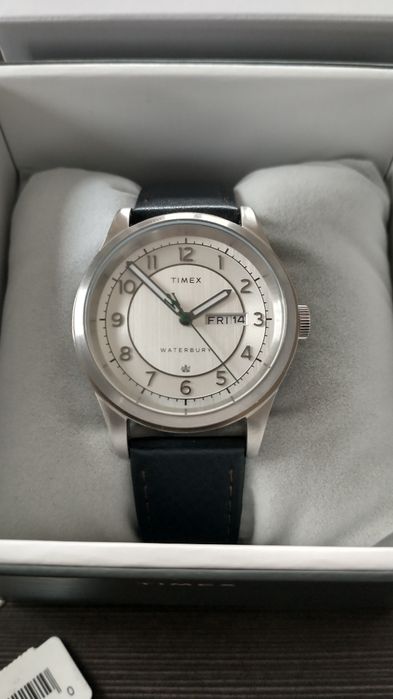 Timex Waterbury TW2U90200