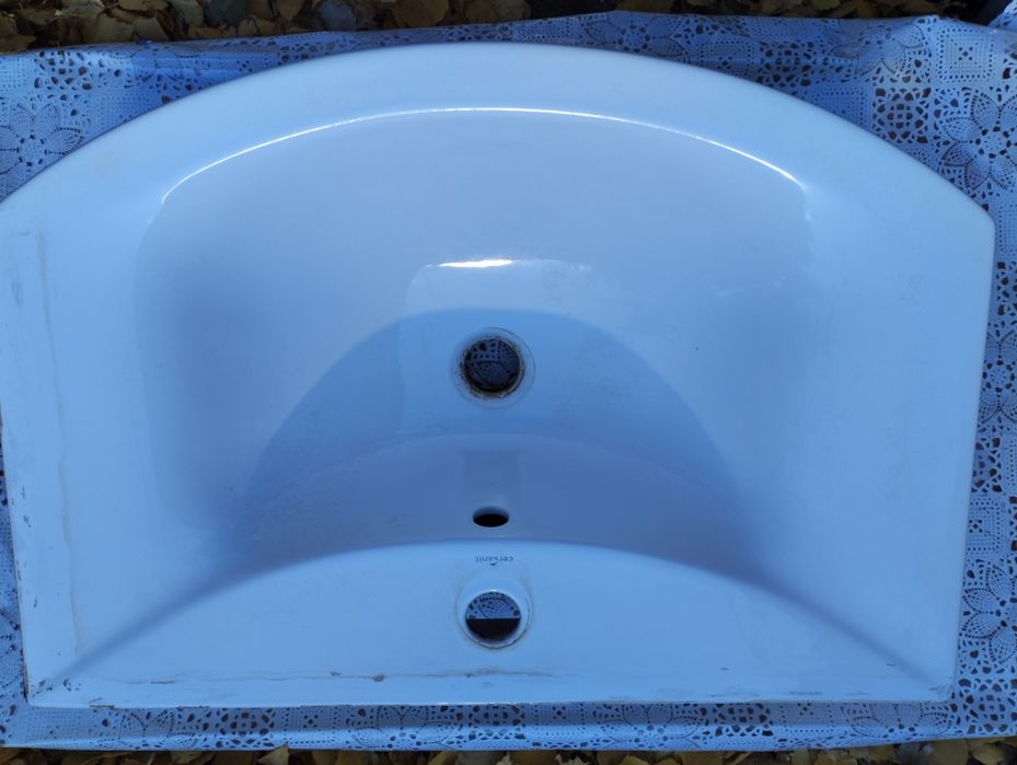 Умивальник меблевий Cersanit б/в