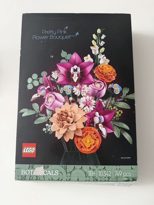Конструктор LEGO Botanicals Милий рожевий букет квітів (10342)
