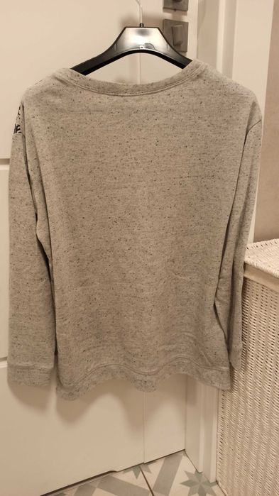 Szara bluza (H&M)