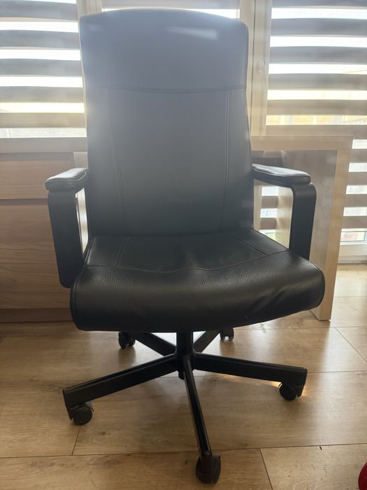 Fotel do biurka gamingowy