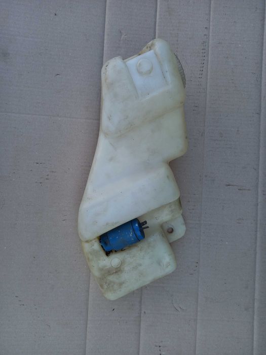 Ваз 2110 21111 2112  бачок омивач вживаний