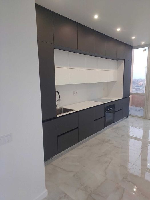 2 ком. с евроремонтом в новом доме! Вид на море! Постановы!