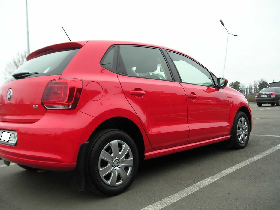 Volkswagen  Polo   Automat   2011г.  81т. км.