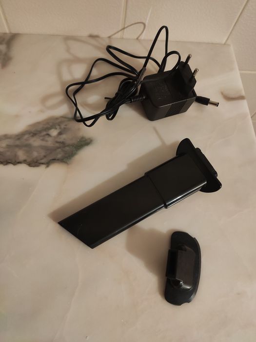 Mini-aspirador de líquidos e sólidos sem fio