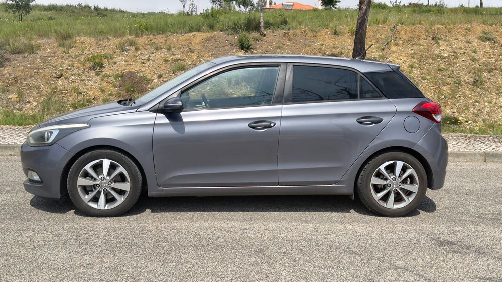 Hyundai i20 1.2 ACTIVE PLUS CRDi Nacional em optimo estado ( Diesel )