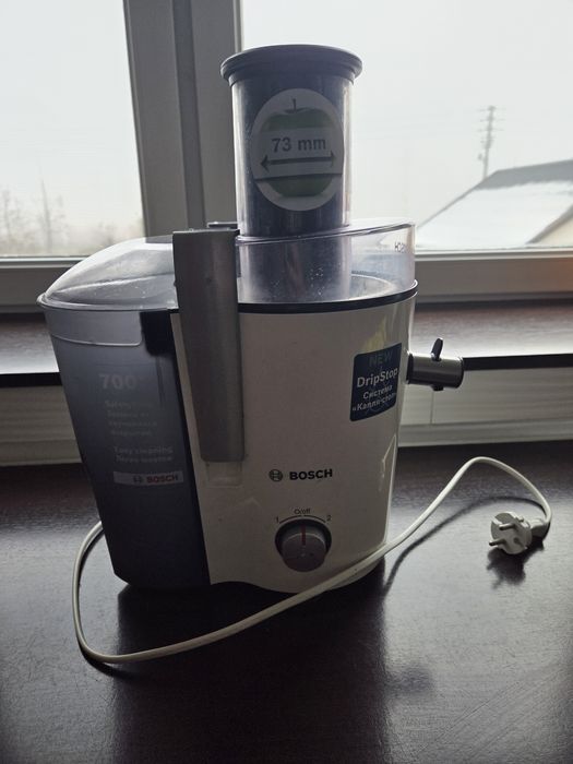 Sokowirówka Bosh 700 W