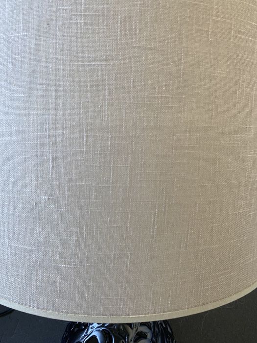 Vendo candeeiro preto e abajour creme