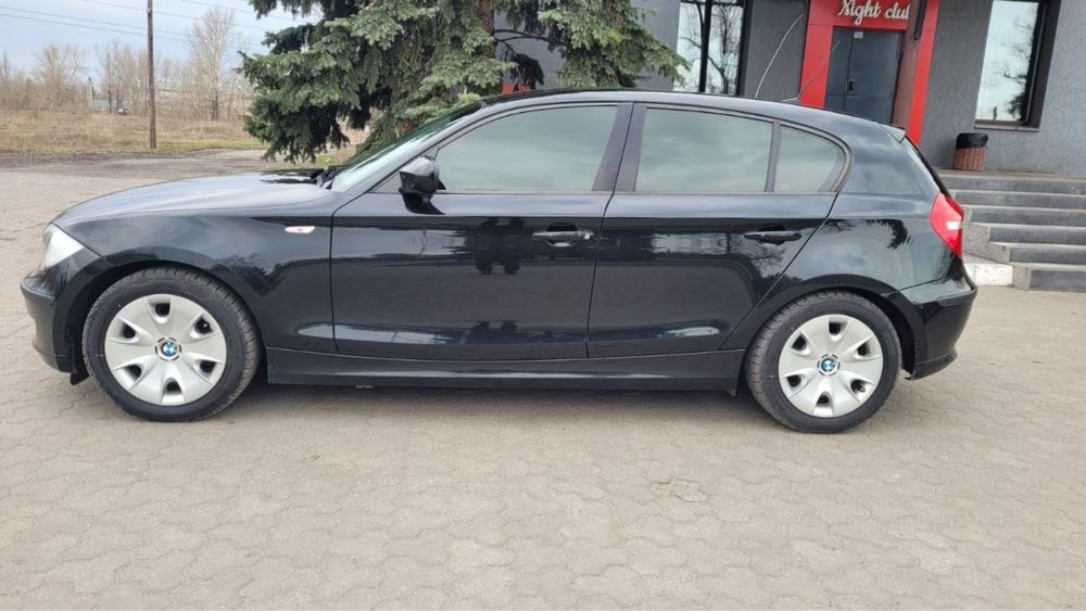BMW 1 Series2009