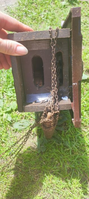 Stary rosyjski zegar z kukułką