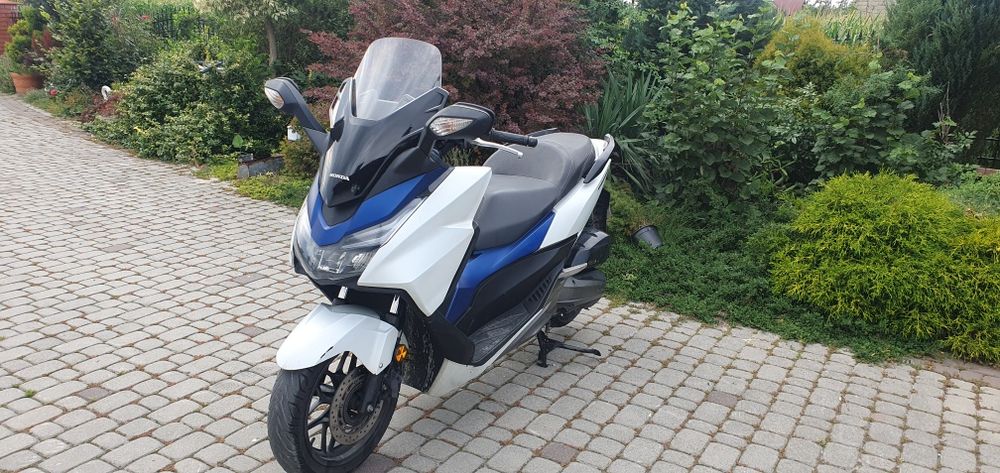 Honda forza 125 ABS,  Led