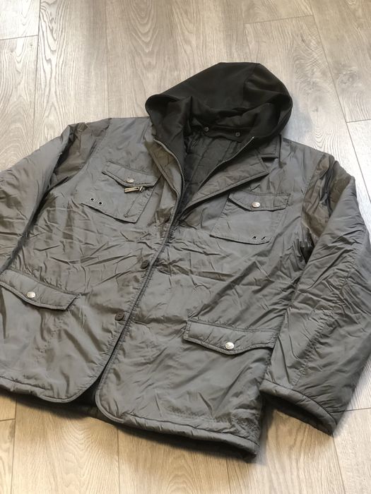 Демисезонна чоловіча куртка.