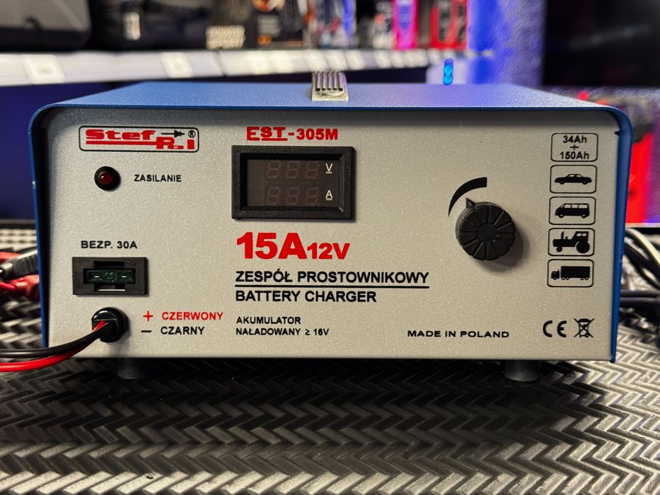 Prostownik EST - 305M 12V / 15A Stef-Pol