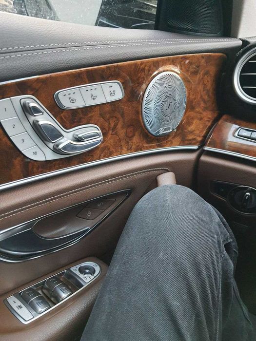 Mercedes-Benz E300 4matic W213
