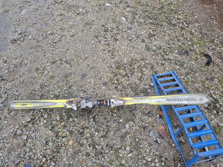 Narty Rossignol Power 9X z zapięciami