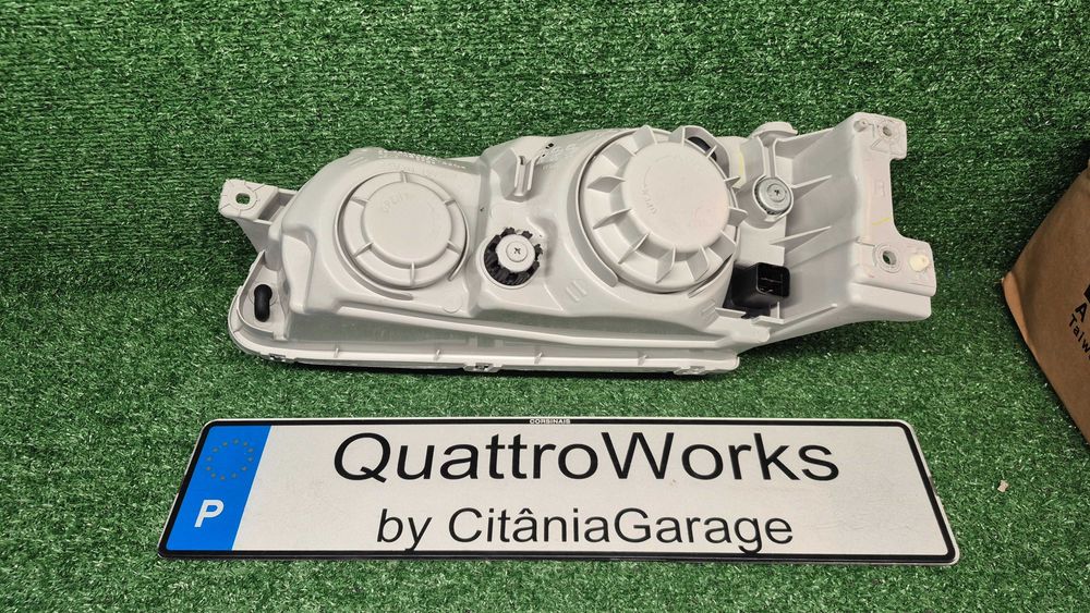 HYUNDAI H-1 (A1) 06.97-04.08- ÓTICA/FAROL FRENTE DIREITA NOVO DEPO EMB