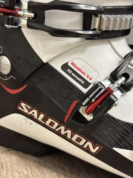 SALOMON  Mission X4