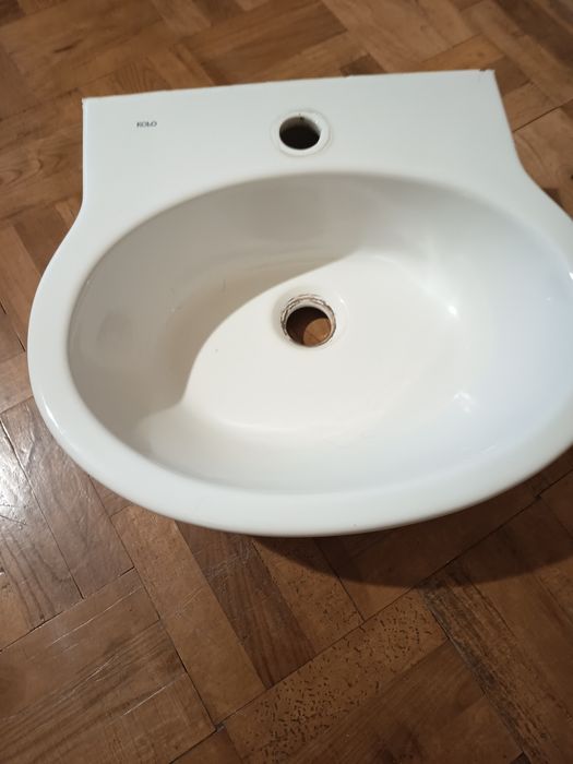 Sprzedam umywalkę firmy Koło