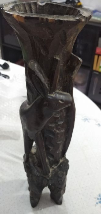 Selling a wooden ashtray