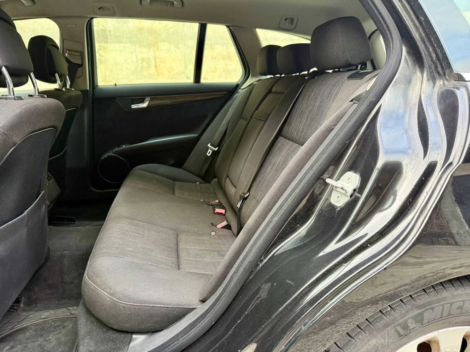 Mercedes C220 CDI Elegance 170cv Caixa Automática 2007