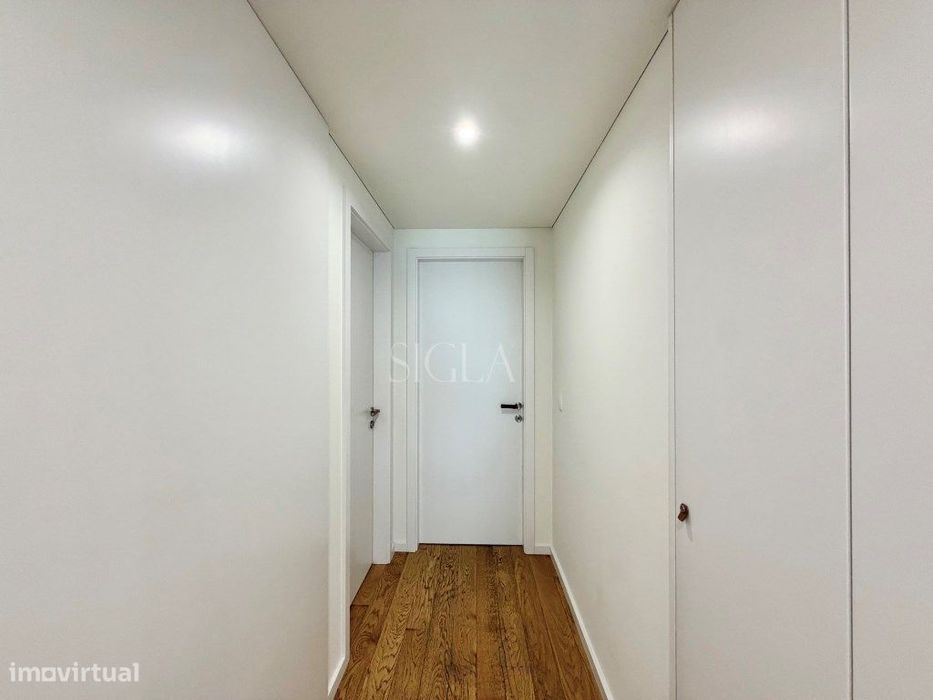 Apartamento T2, com vistas mar, a 50 metros da praia