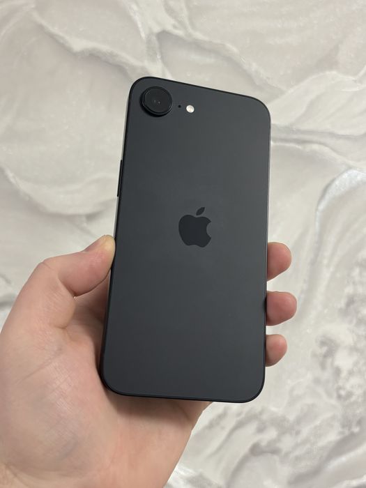 IPhone 16e 128 Gb Black Neverlock