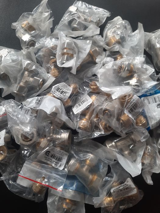 Kształtki pex skręcane