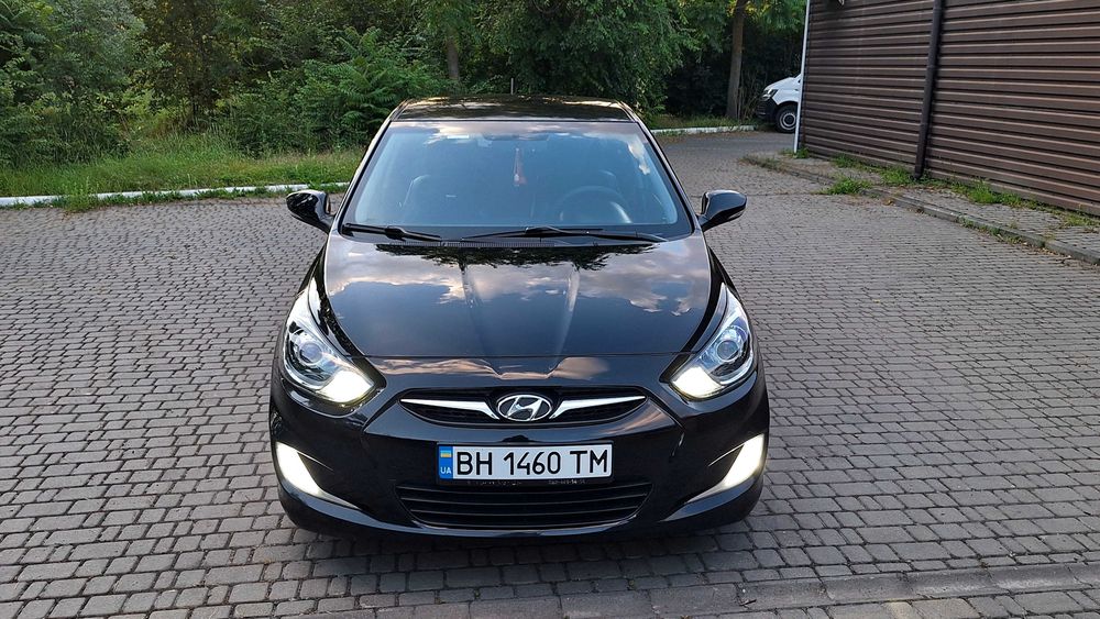 Hyundai Accent 2012г Автомат 1.6