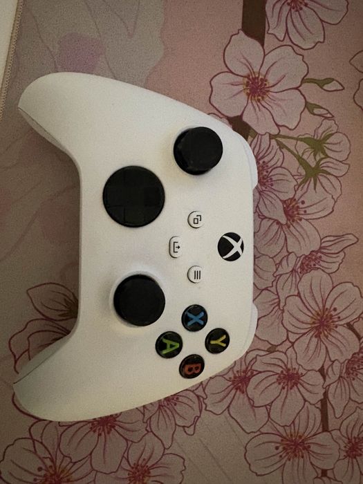 Sprzedam pada od xbox series s