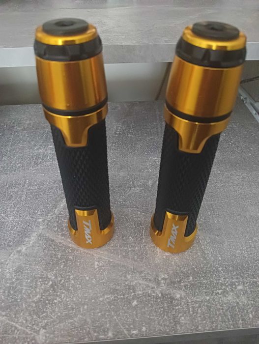 TMAX 560 uchwyt na kierownice