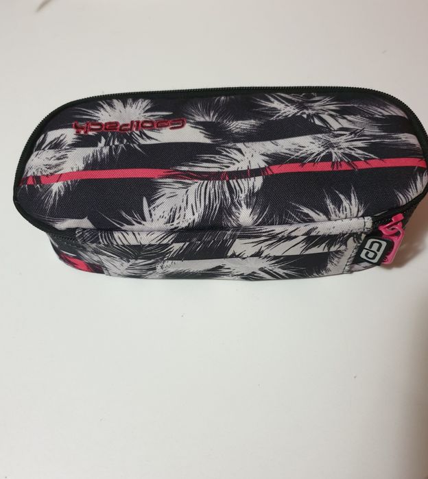 Piórnik Coolpack wzór Palm Tress.
