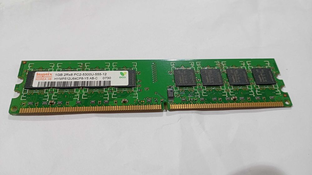 Pamięć RAM Hynix 1GB 2Rx8 DDR2 PC2-5300U-555-12