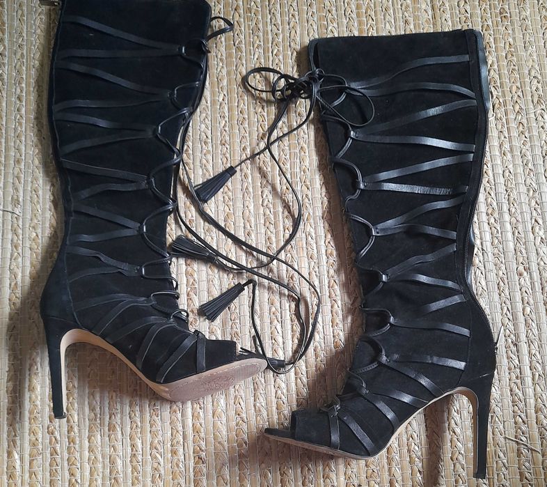 Botas sandálias em pele novas 39 vince camuto